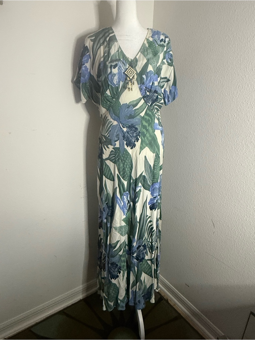 VTG 90s Carole Little German Rayon Floral Maxi Dress - Picture 2 of 10